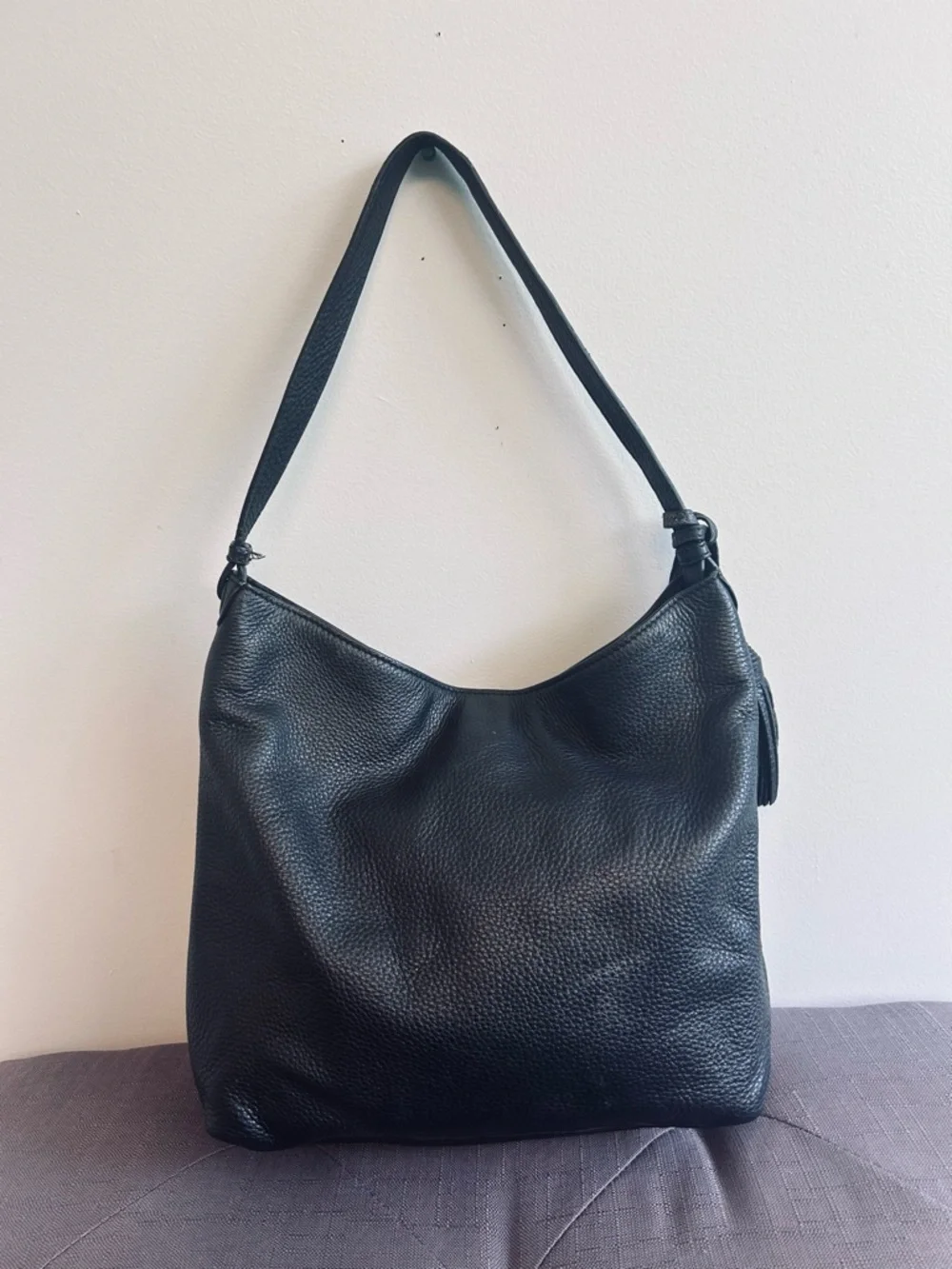 Tory Burch Thea Black Pebbled Leather Tassel Hobo Shoulder Bag!